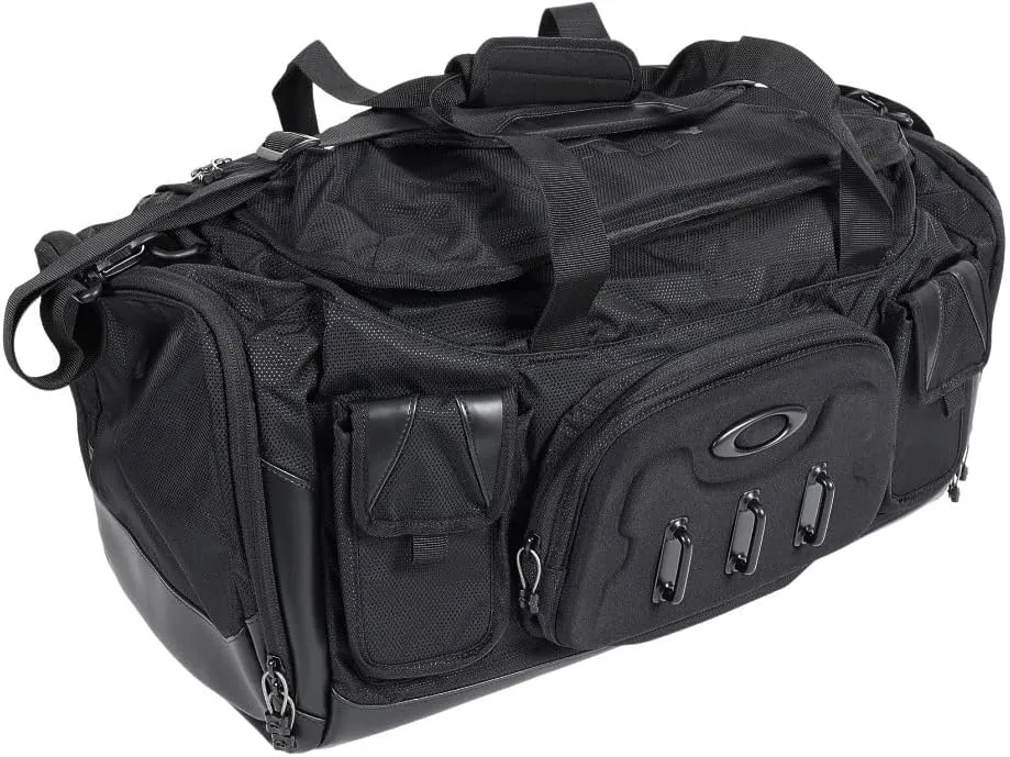 Oakley Urban Ruck RC Duffle Bag, Blackout, One Size
