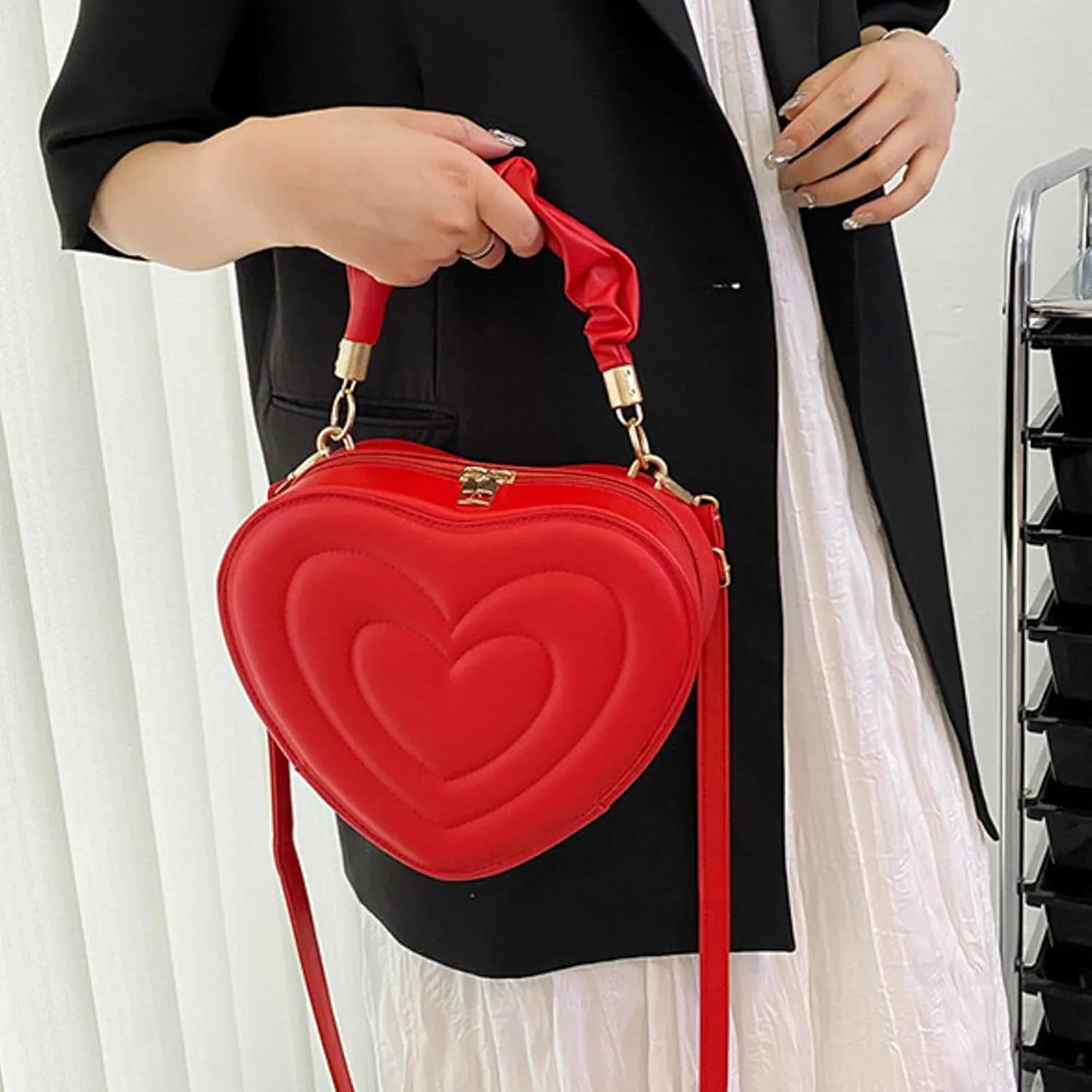 Small Heart Shaped Purse for Women PU Leather Zipper Tote Bag Purse Satchel Cute Crossbody Messenger Handbags