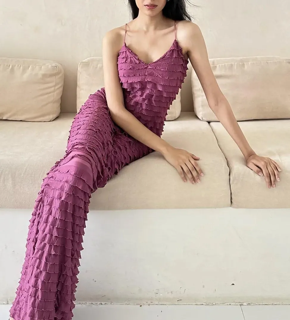 Women's Backless Smocked Maxi Dress Sexy Spaghetti Strap Cut Out Flowy Beach Long Dress Vacation Casual Sundresses