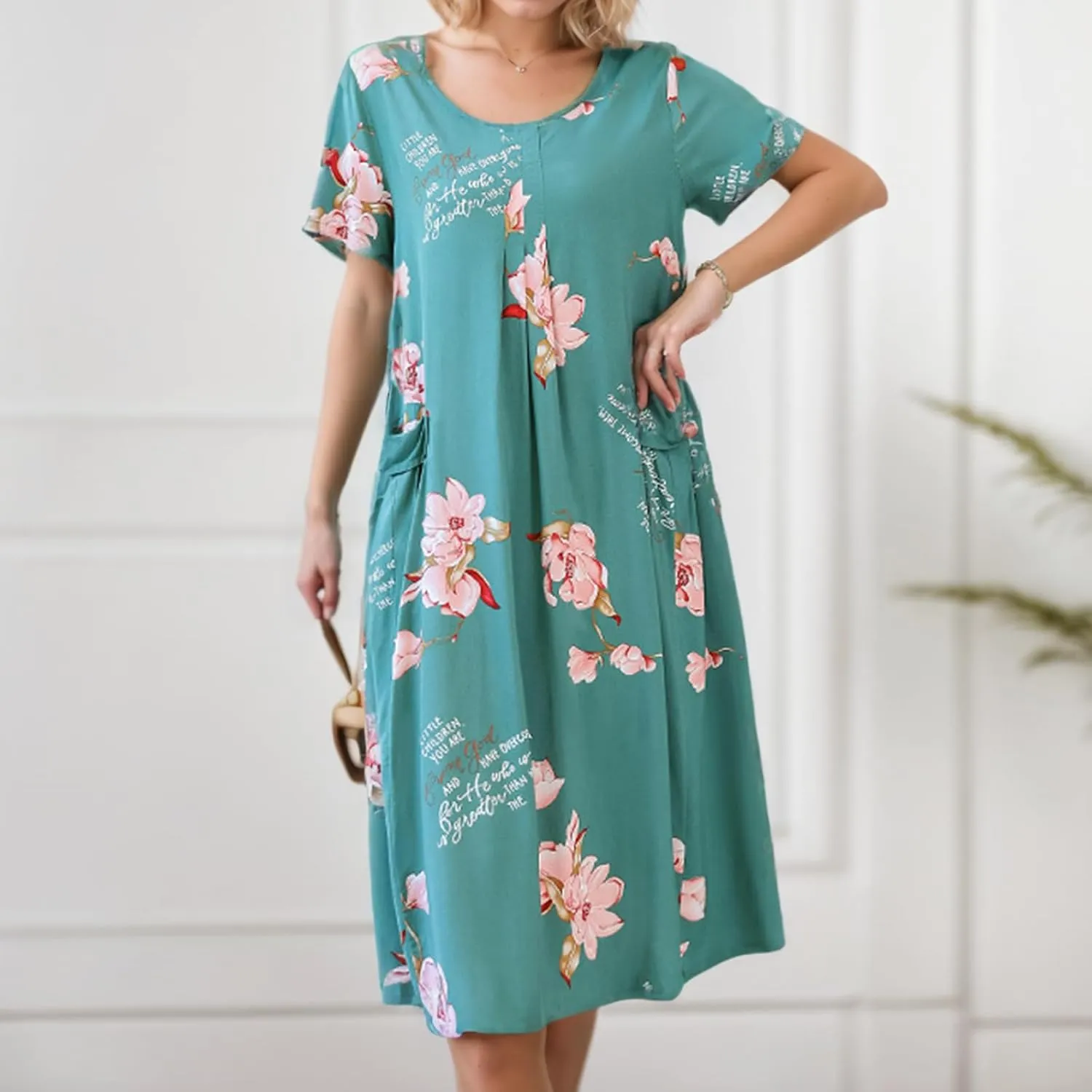 Womens Boho Floral Printed Plus Size Midi Dress Crew Neck Short Sleeve Loose Casual Summer Dress with Pockets